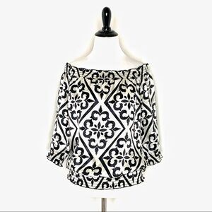 𝅺WHBM Silk Off the Shoulder Blouse Sz Small